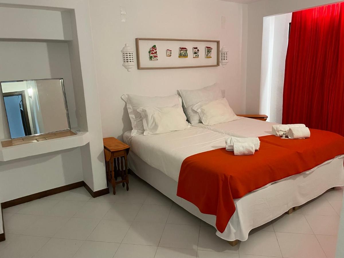 Casa Dos Lirios Ferienhaus Albufeira